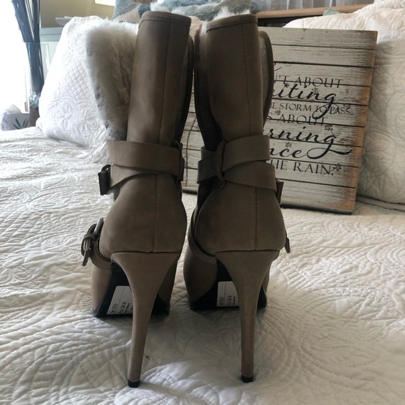 Boots with fur - Picture 3 of 6